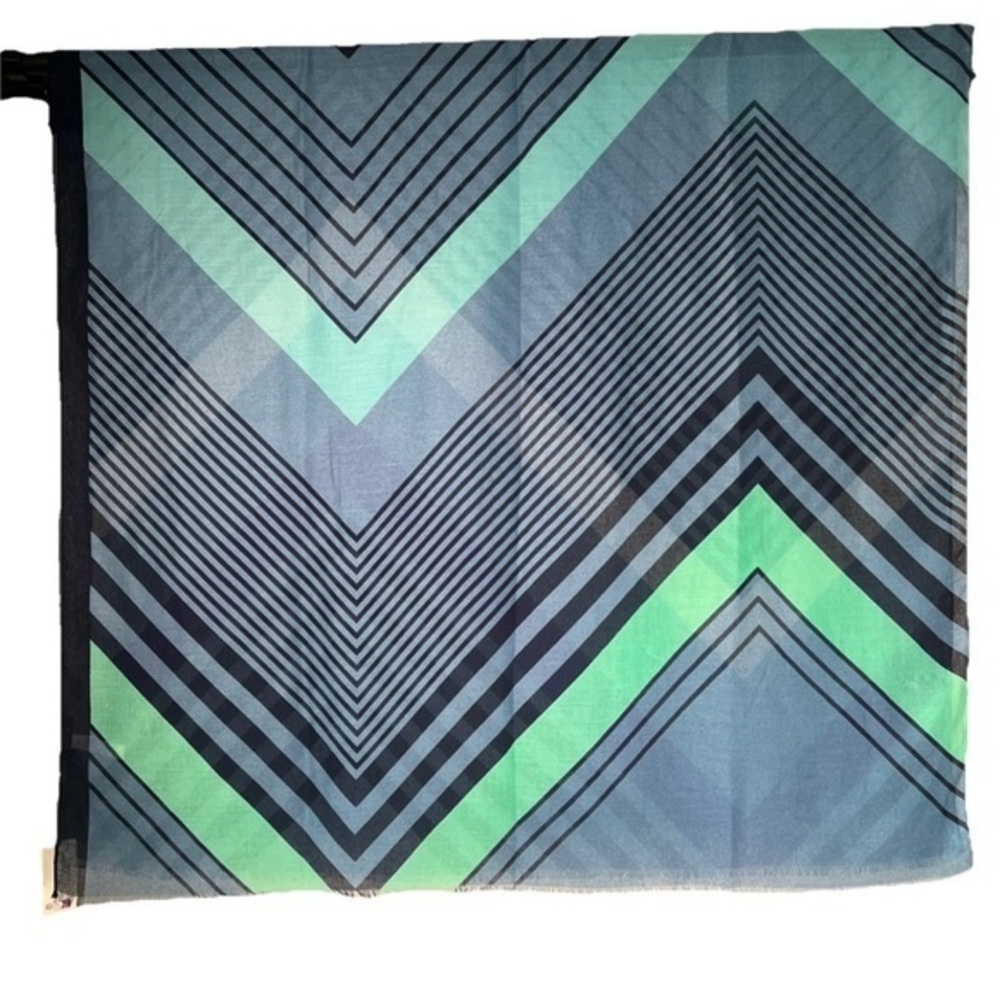 Galeries Lafayette Chevron Geometric Scarf Blue Purple Oversized NWT Flaw